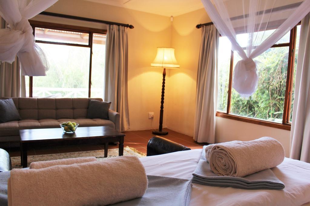 Umlambo River Lodge Kirkwood Ngoại thất bức ảnh